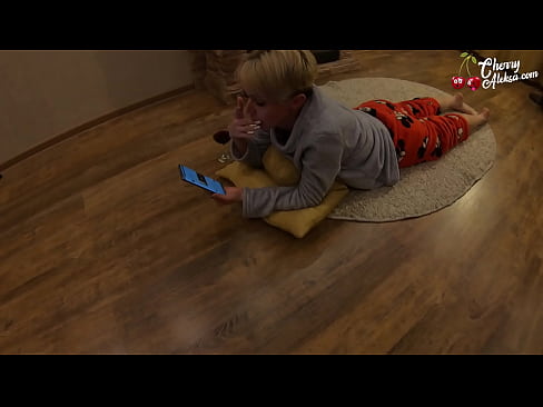 ❤️ Crazy Blond Suig Groot Piel Suig en bons Daarop - Anale Seks ️ Tuisgemaakte pornografie by ons ❌